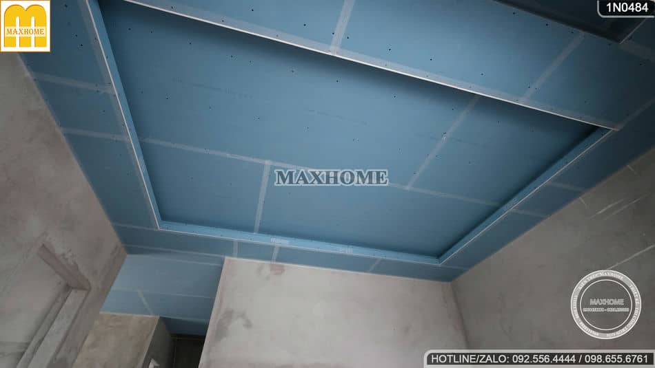 thanh-tra-maxhome-kiem-tra-chi-tiet-cong-trinh-nha-2-tang-mai-nhat-tai-dong-nai-mh03991-8