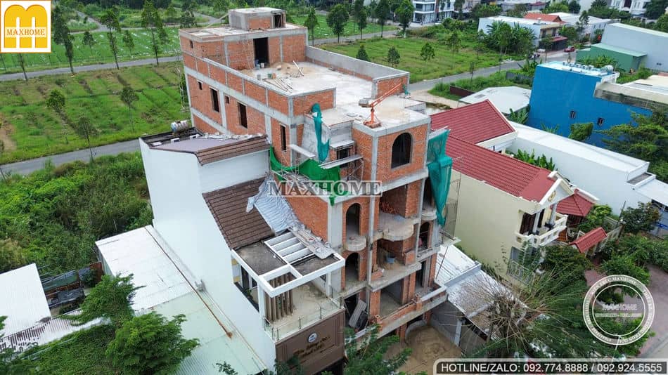 cung-sep-tuan-kiem-tra-tien-do-thi-cong-tru-so-maxhome-can-tho-11