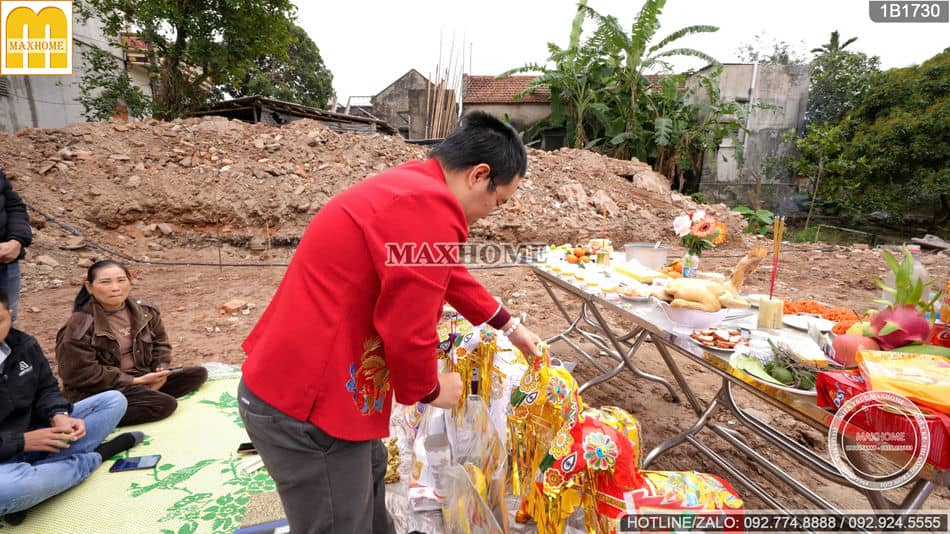 thay-phong-thuy-lam-le-dong-tho-cong-trinh-nha-2-tang-mai-nhat-cho-gia-chu-tai-hung-yen-mh04096-7