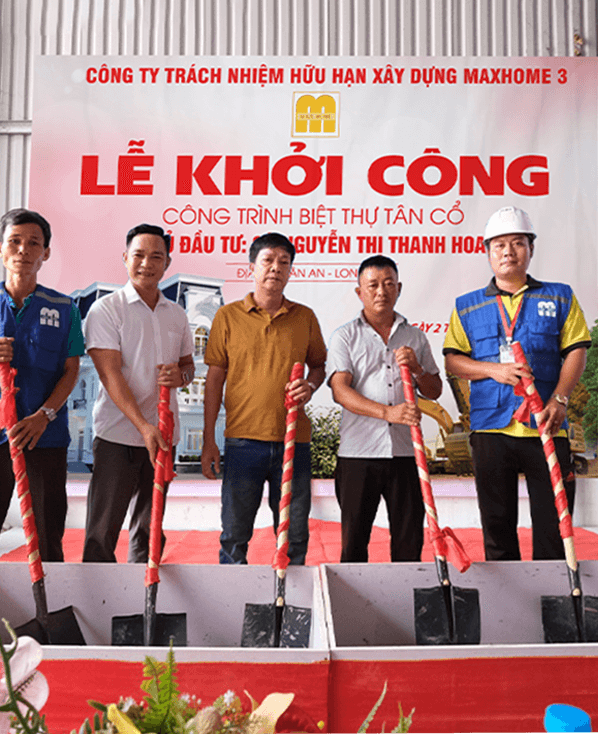 Chị Hoa
