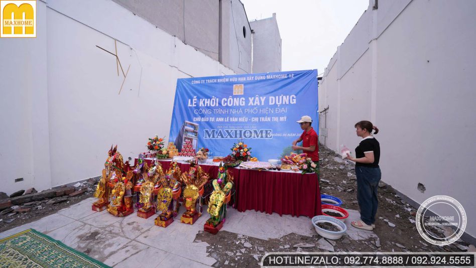 sep-tuan-du-khoi-cong-dong-tho-xay-nha-pho-ket-hop-van-phong-tai-gia-lam-mh05088