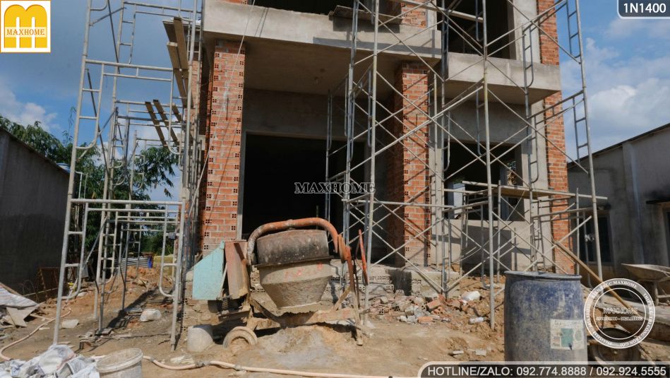 giam-sat-thi-cong-thuc-te-tung-giai-doan-cua-mau-nha-2-tang-mai-nhat-2