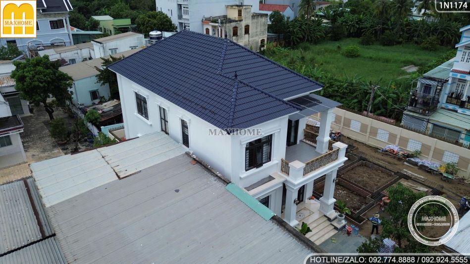 hoan-thien-mau-nha-2-tang-tan-co-dien-dang-cap-hoang-gia-giua-thanh-pho-3