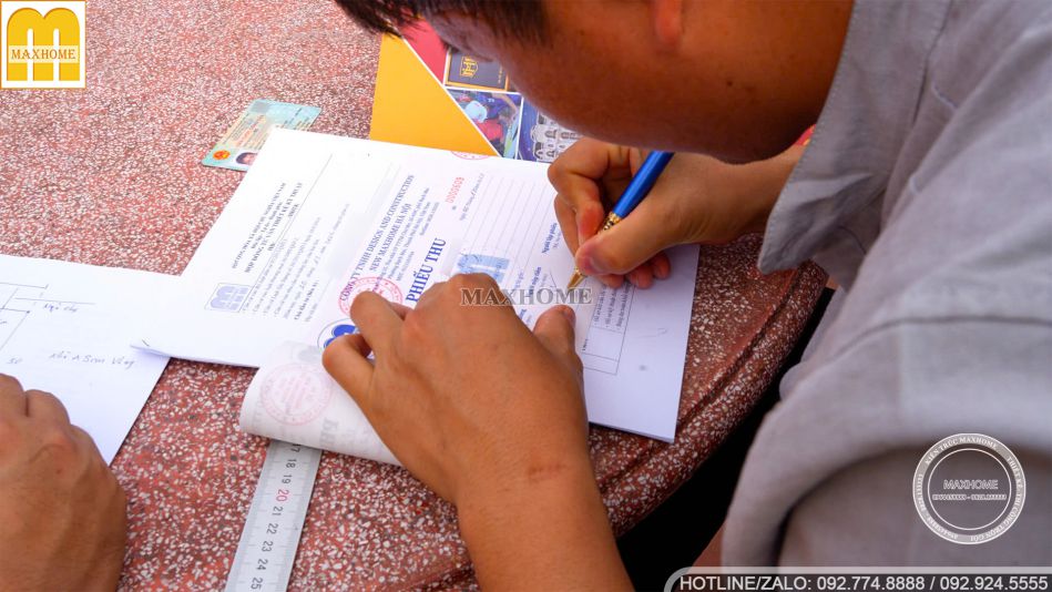 san-vlog-ky-hop-dong-maxhome-3